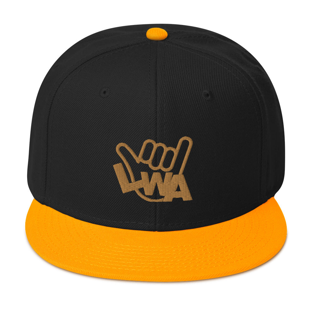 Call lwa Snapback Hat